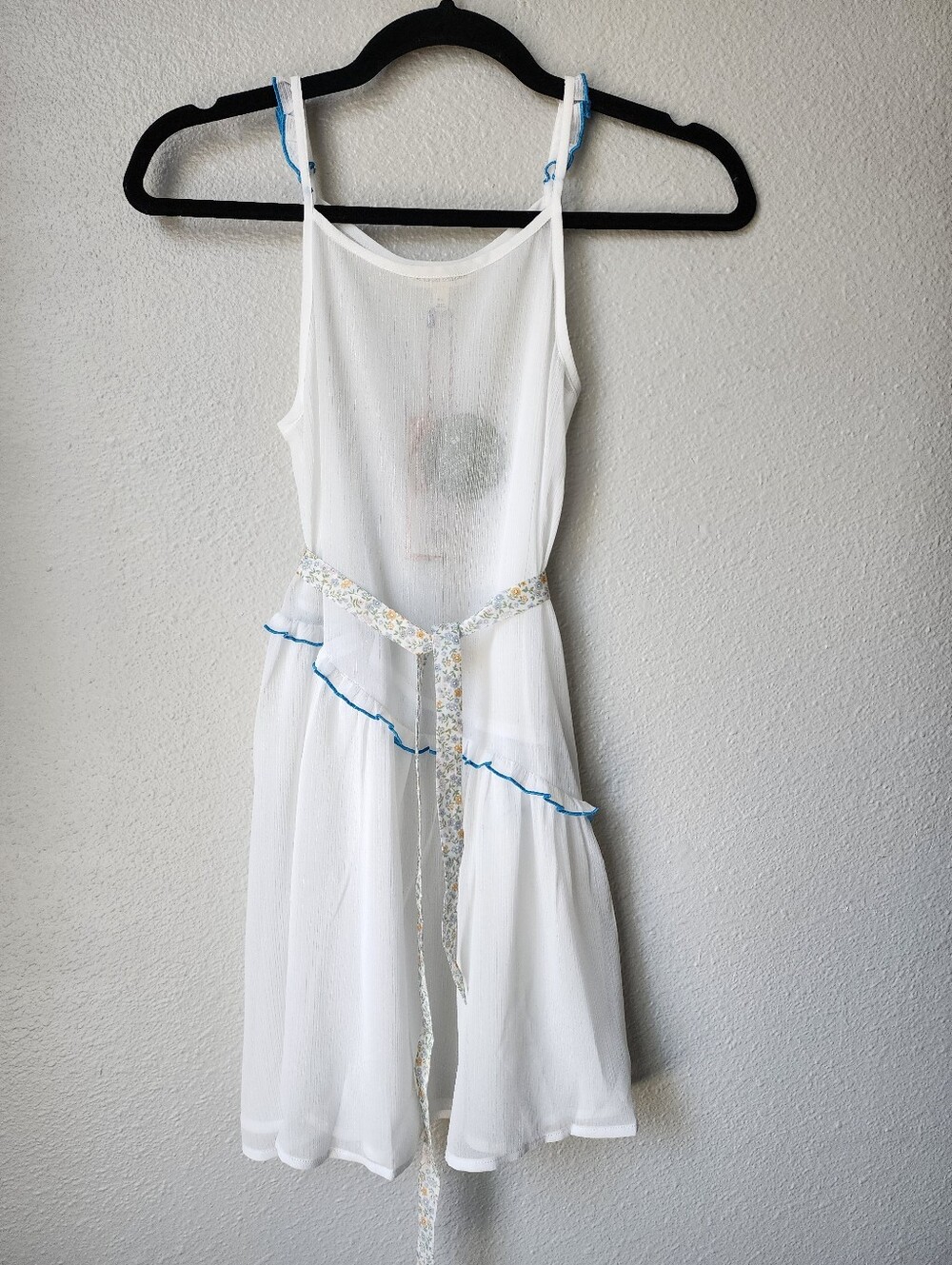 The Sunday Collective Girl's Sleeveless Mesh Ruffle Dress Size 8-9 In White NWT